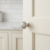 Knob Flora 33mm Satin Nickel