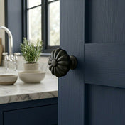 Knopp Flora 33mm Svart