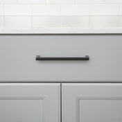 Handle 128 C/C Black