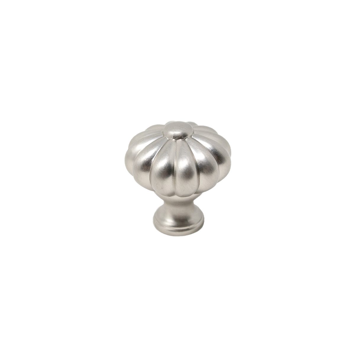 Knob Flora 33mm Satin Nickel