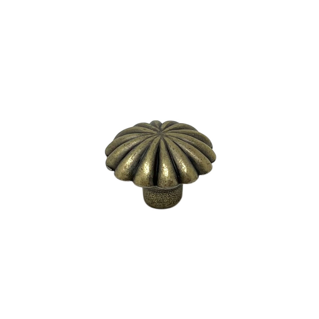 Knop Germund 25mm Antikbehandlet