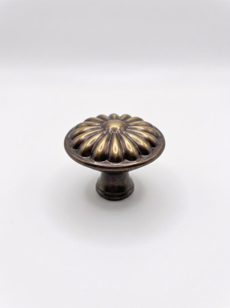 Knopp Gammelgård 40mm Antikbehandlad