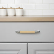 Håndtag Skeppshult 96-128 C/C Krom/Eg